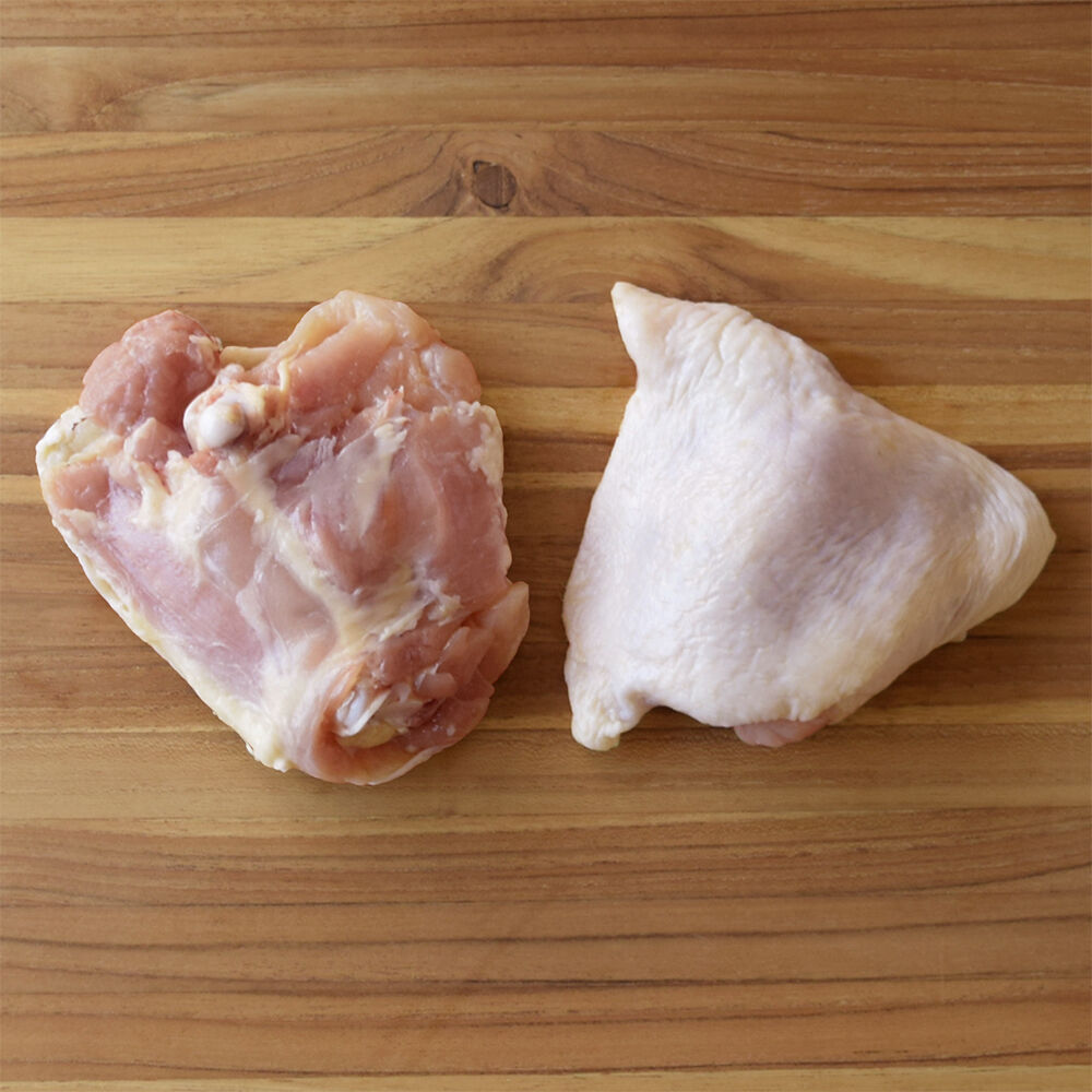 Green Circle Chicken, Bone-In and Skin-On Thighs